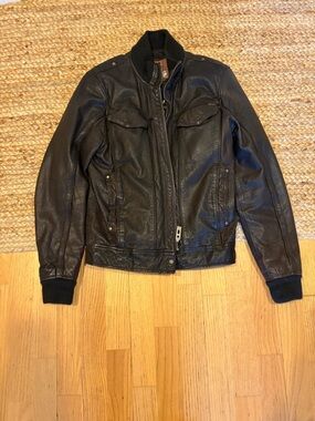 Guess vintage style leather jacket